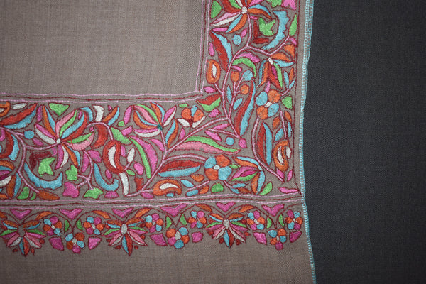 Pashmina Hand embroidered designdar shawl 40X80 inch