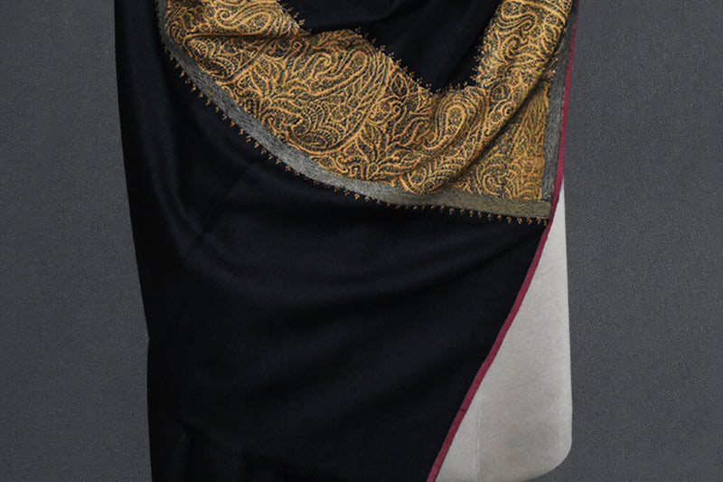 Antique trim pashmina black shawl