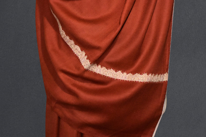 Antique shawl finewool trim 28x80 inch