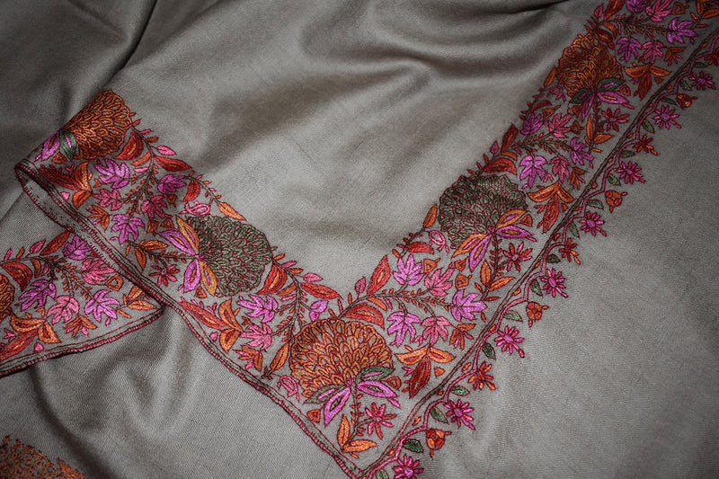 Pashmina hand embroidered beige paldar shawl  40x80 inch