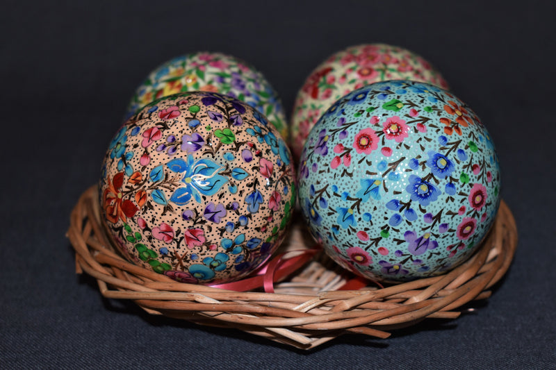 handpainted christmas ornaments papier machie 3" Balls assorted set of 8pcs